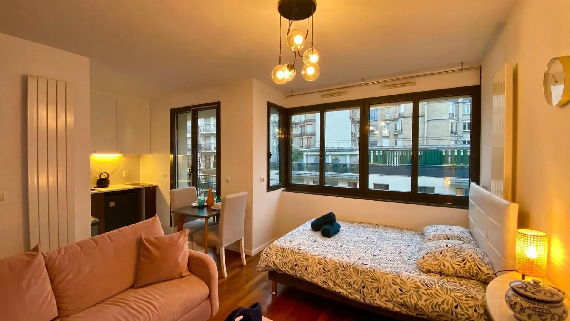 Appartement Passy Paris contacts